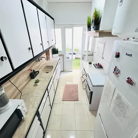 Spacious Flat In Lisbon, For Tourists * Lisbon