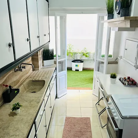 Spacious Flat In Lisbon, For Tourists Appartamento